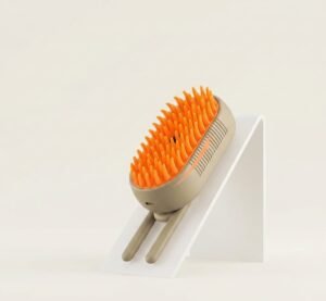Electric Spray Pet Comb for Cats & Dogs